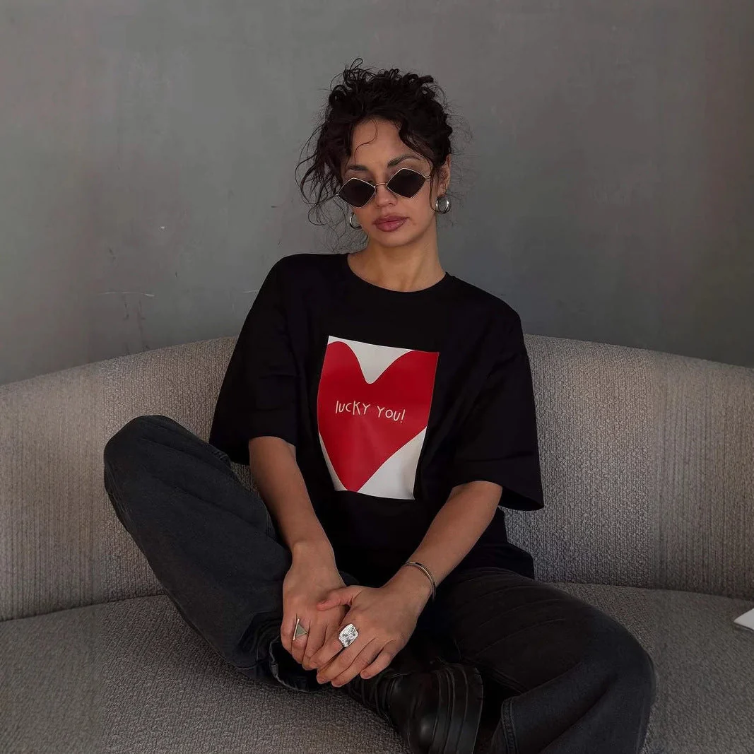 Women's T-shirt – Oversized Fit – Graphic Print – Round Neck – Casual Style - Image 3