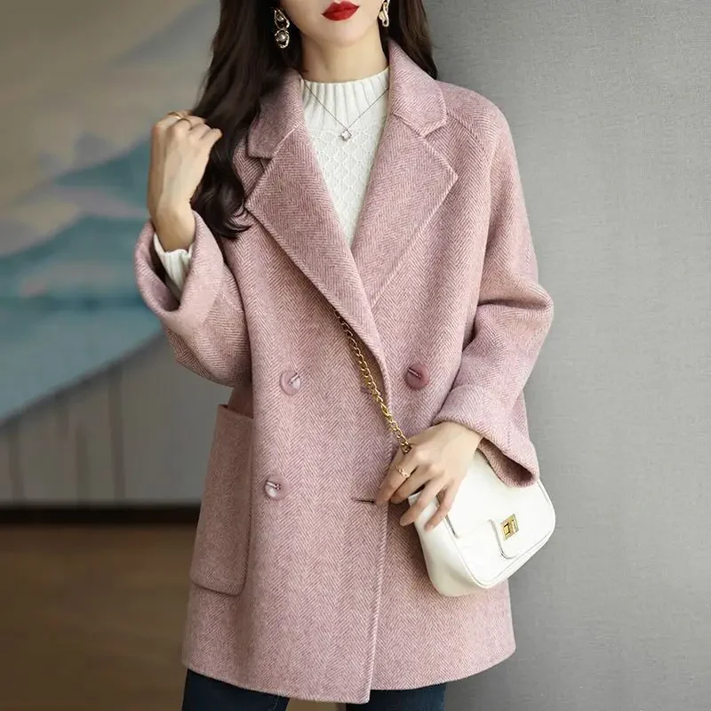 Women's trenchcoat – Slim fit – Wool – Double breasted – Elegant lapels – Side pockets - Image 2