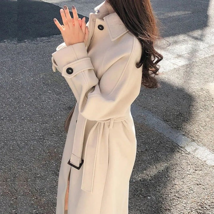 Women's Trenchcoat – Wool Blend – Relaxed Fit – Double-Breasted – Ankle-Length Model - Image 2