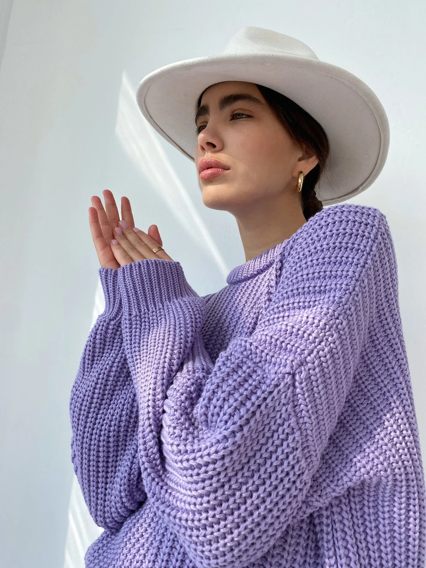 Ladies Sweater – Oversized Fit – Knitted – Ribbed Design – Long Sleeves – Casual - Image 2