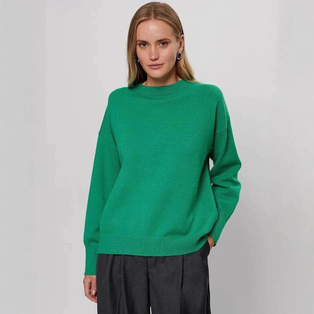 Ladies Sweater – Relaxed Fit – Soft Knit – High Neck – Long Sleeves Casual Model - Image 4