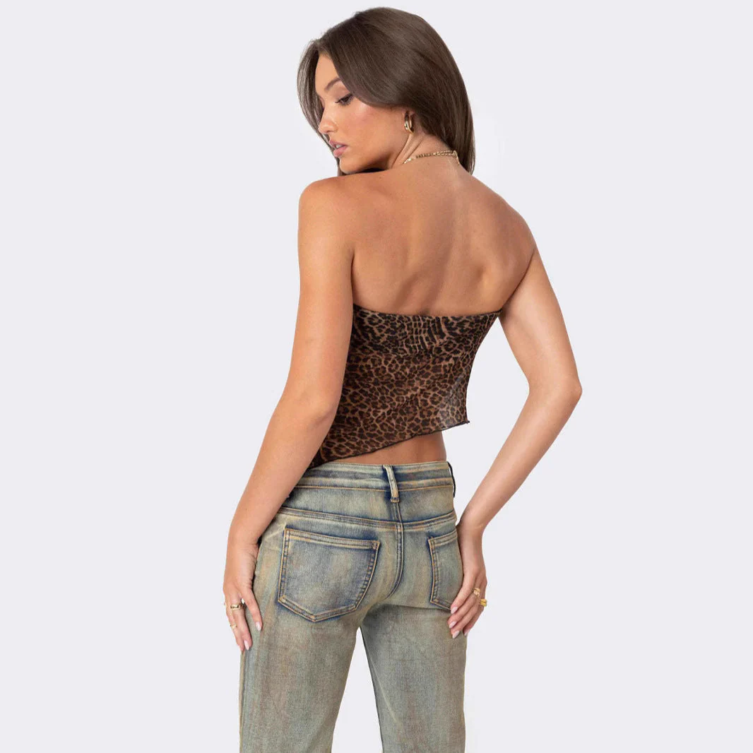 Ladies Tube Top – Slim Fit – Asymmetrical Hem – Strapless – Trendy Leopardprint - Image 4