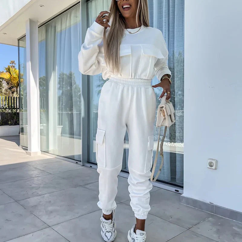 Ladies Two-Piece Set – Relaxed Fit – Cargo Jogger Pants – Top with Long Sleeves and Pockets - Image 2