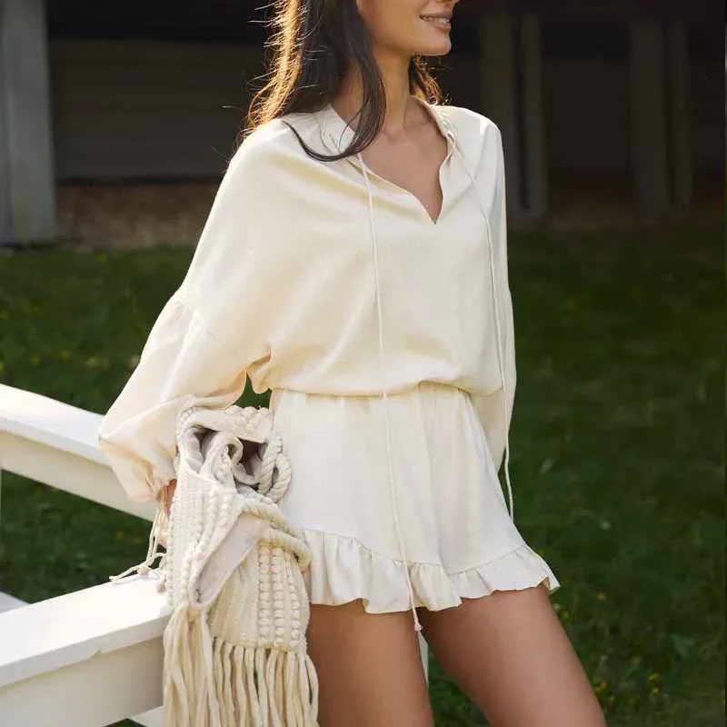 Women's Two-Piece Set – V-Neck Top with Balloon Sleeves – Ruffle Short – Breathable Comfort - Image 3