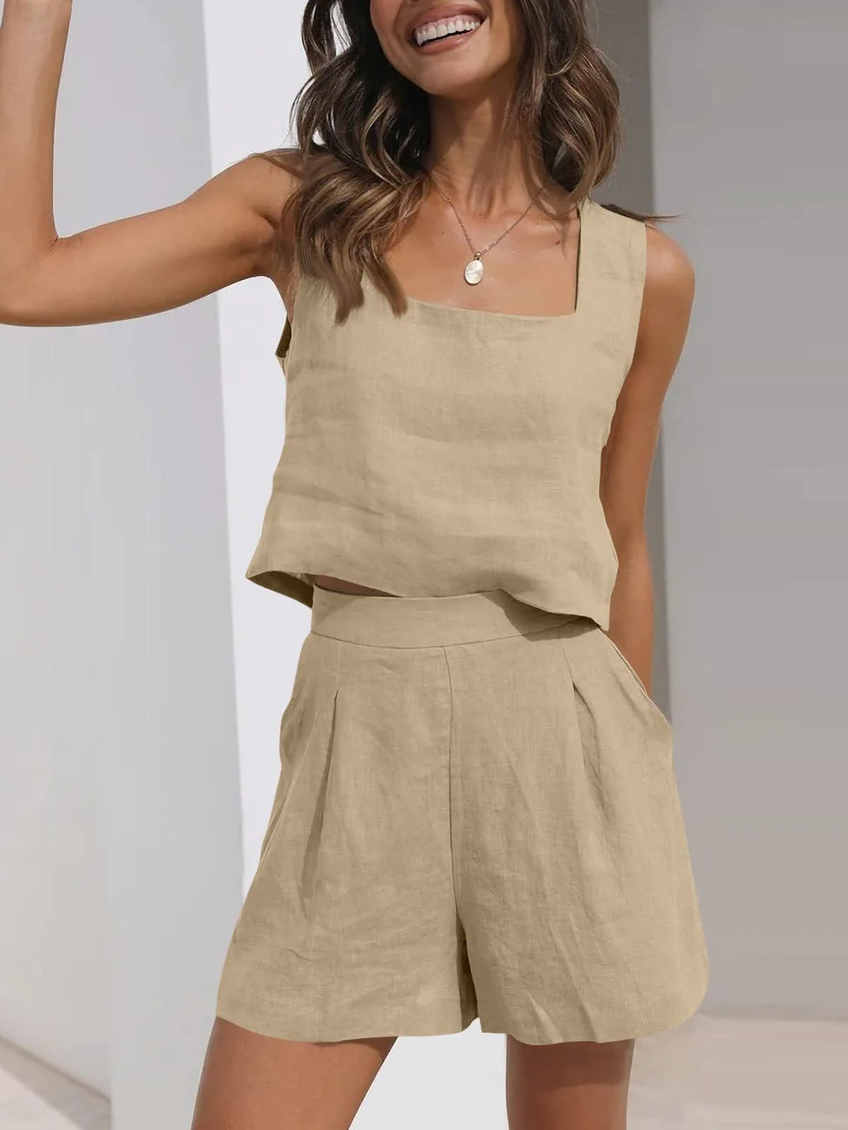 Women's Two-Piece Set – Breathable Material – Sleeveless Crop Top – Pleated Shorts - Image 7