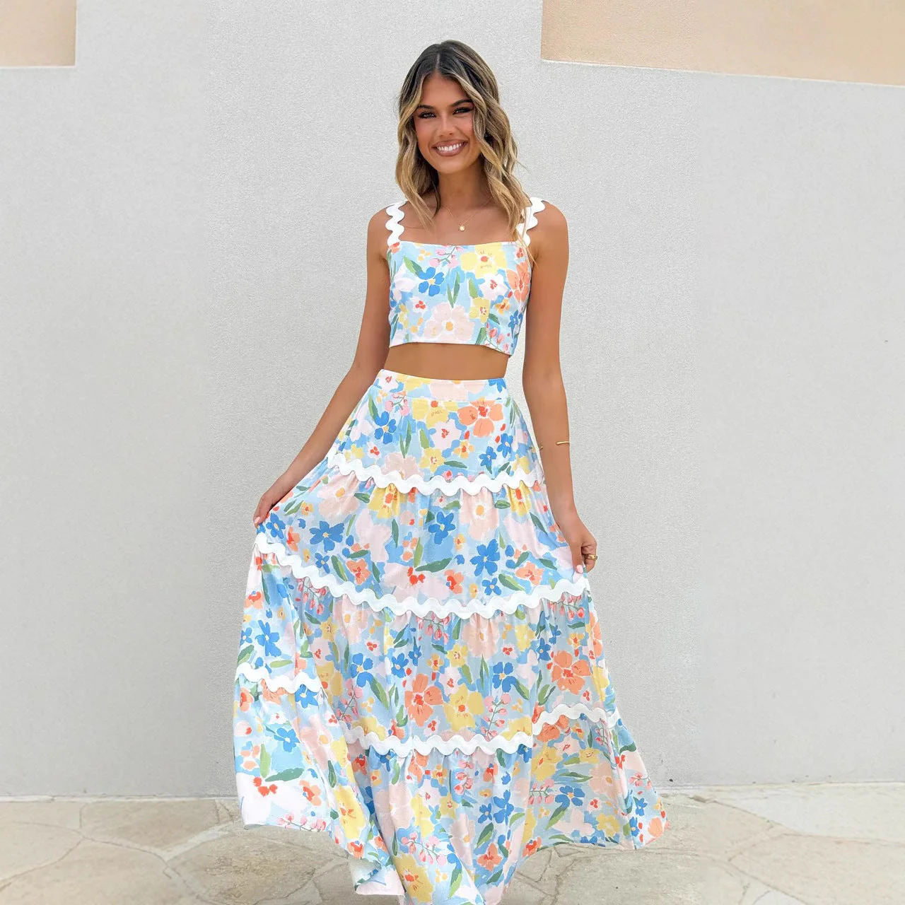 Ladies Two-Piece Set – Lace Crop Top – High Waist Layered Skirt – Cotton Blend - Image 2