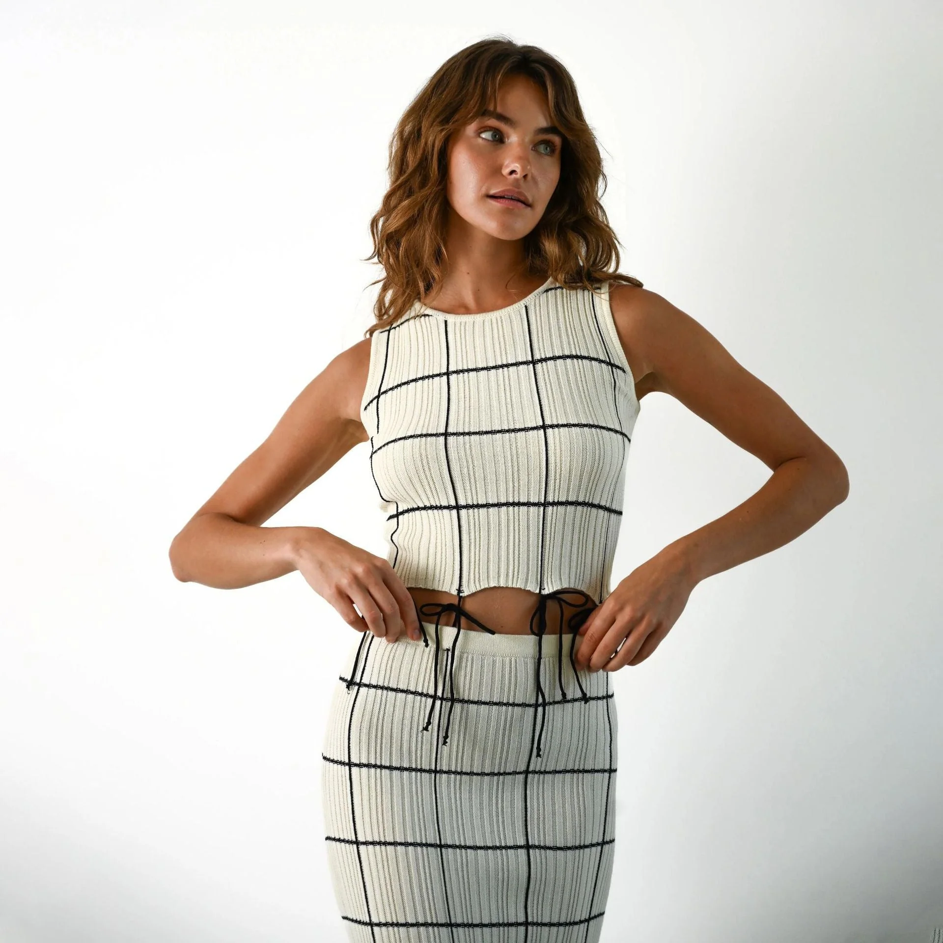 Ladies Twinset – Knitted – Sleeveless Crop Top – Ribbed Skirt – Slim Fit – Bow Detail - Image 3