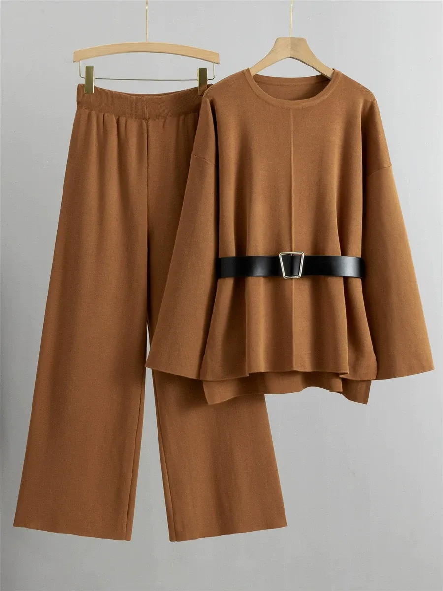 Women's Two-Piece Set – Knitted Sweater with Wide Sleeves – High Waist Pants – Comfort Fit - Image 2
