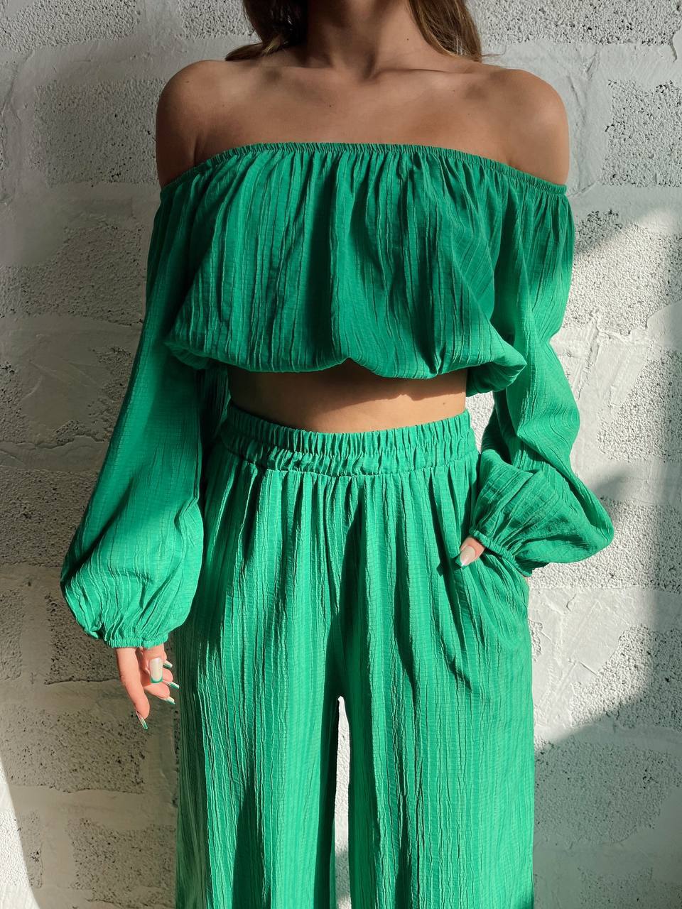 Ladies Two-Piece Set – Offshoulder Crop Top – Wide High Waist Pants – Airy Fabric - Image 8