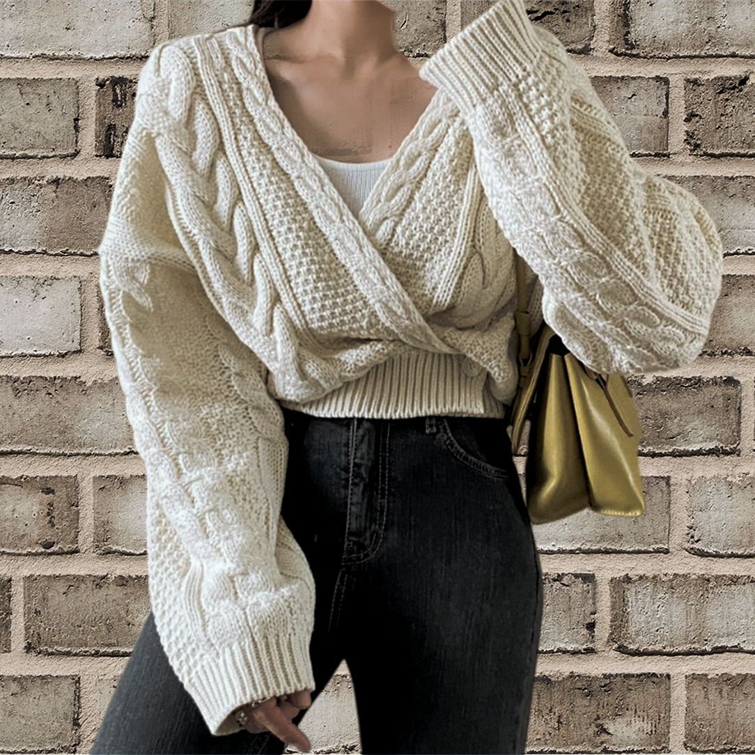 Women's Cardigan – Relaxed Fit – Cropped Model – Cable Knit – Button Closure – Wool Blend - Image 2