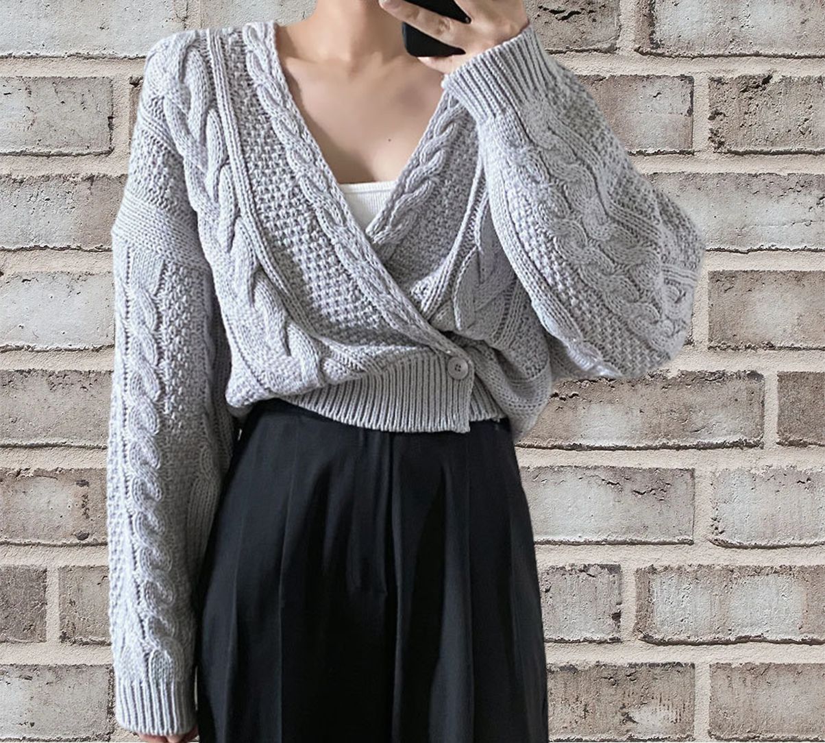 Women's Cardigan – Relaxed Fit – Cropped Model – Cable Knit – Button Closure – Wool Blend - Image 3
