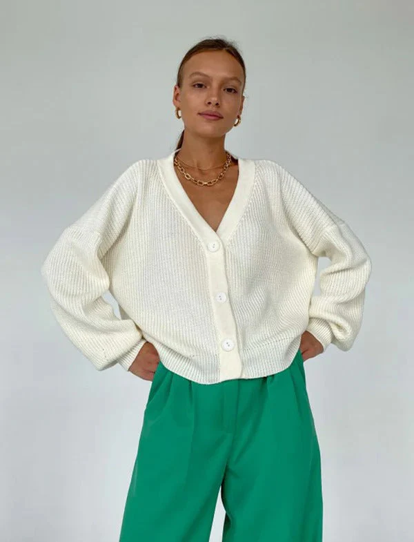 Ladies Cardigan – Relaxed Fit – Ribbed Knit – V-Neck – Button Closure – Rolled-Up Sleeves - Image 2