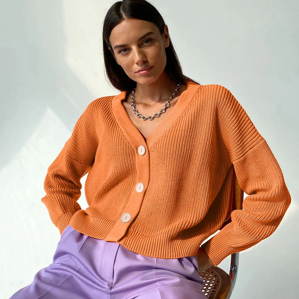 Ladies Cardigan – Relaxed Fit – Ribbed Knit – V-Neck – Button Closure – Rolled-Up Sleeves - Image 4