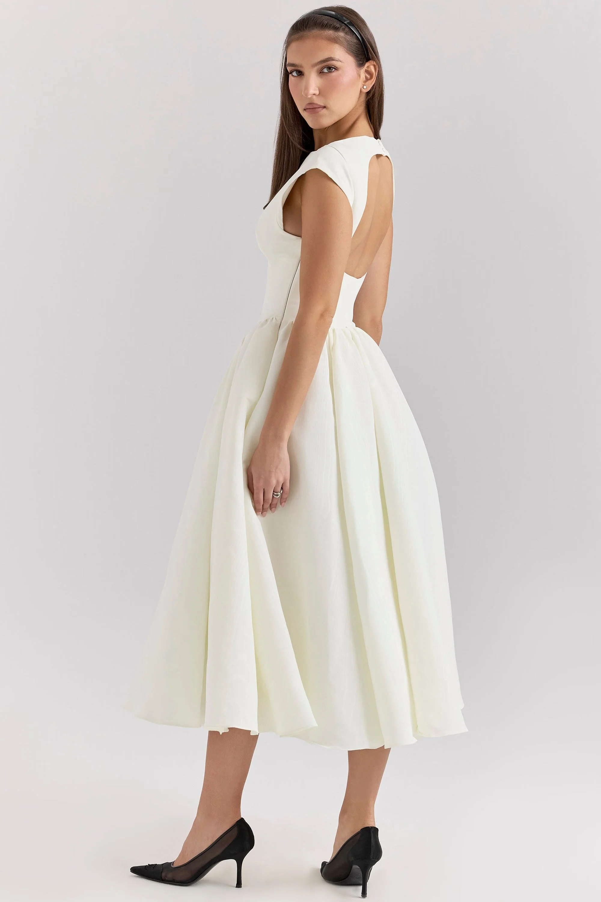Women's dress – Elegant A-line – Midi length – High neck – Sleeveless – Luxury fabric - Image 5