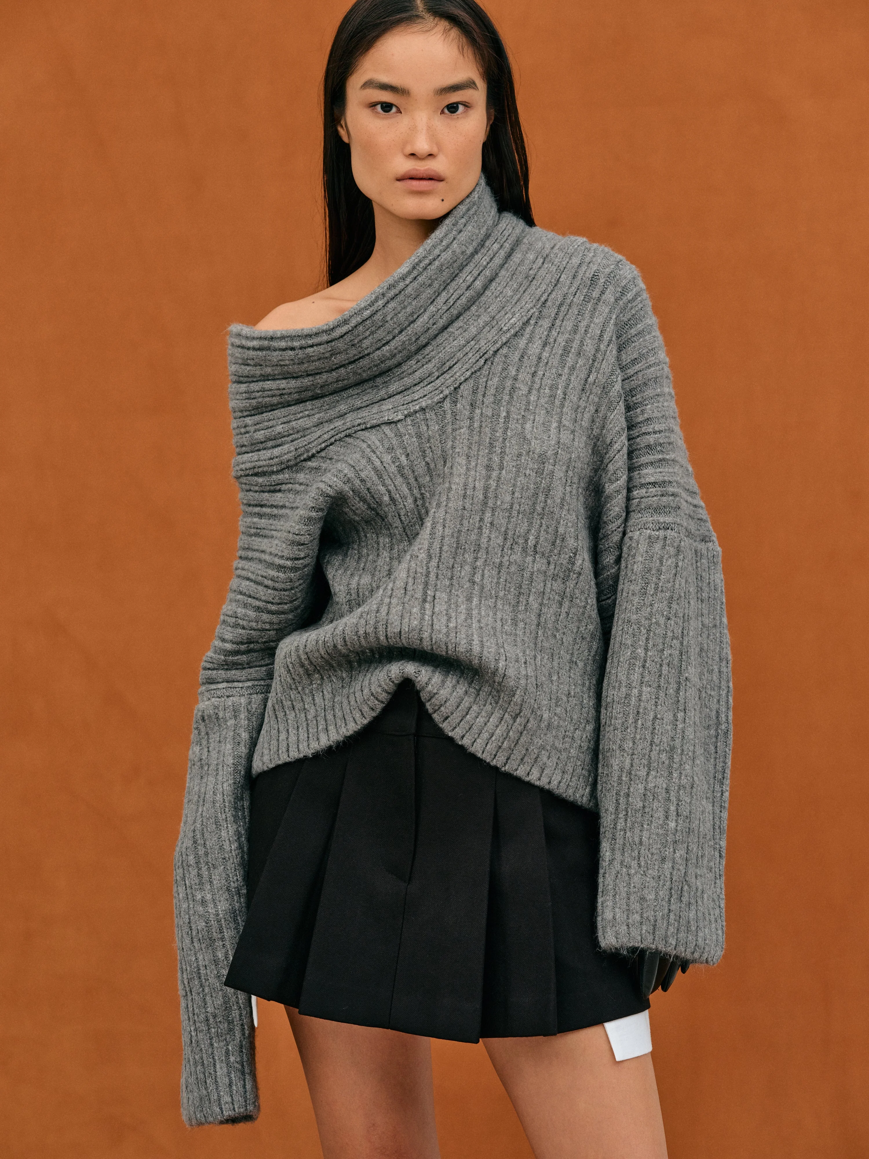 Women's Sweater – Oversized Fit – Knitted Wool – Ribbed Texture – Off-Shoulder Design - Image 2