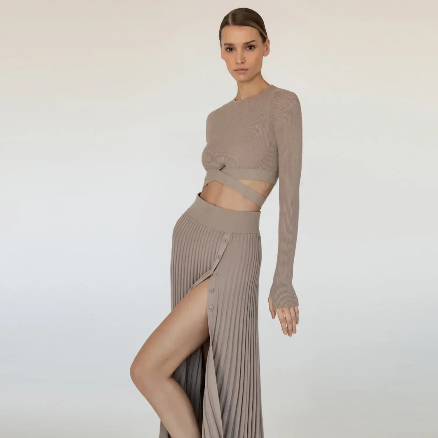 Elegant Two-piece Knitted Ensemble - Image 7