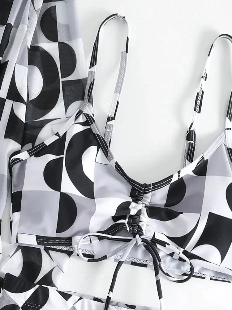 Kaelani | Elegant 3-piece Swimwear Set - Image 5