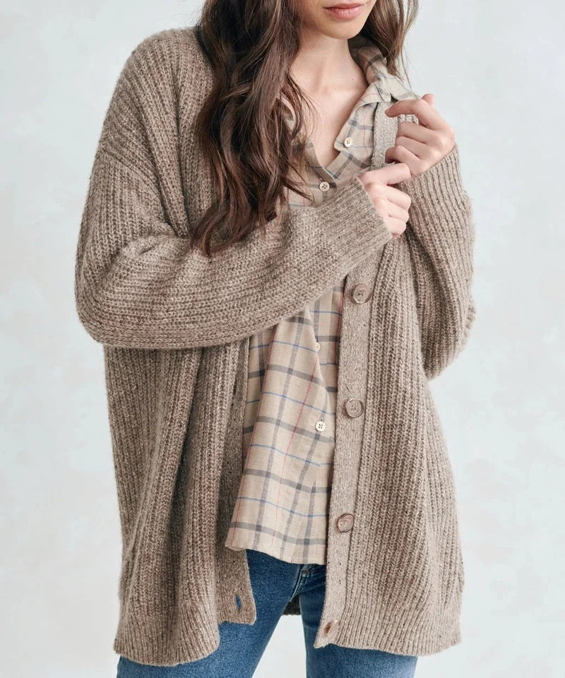 Luxury cocoon vest for style and comfort - Image 7