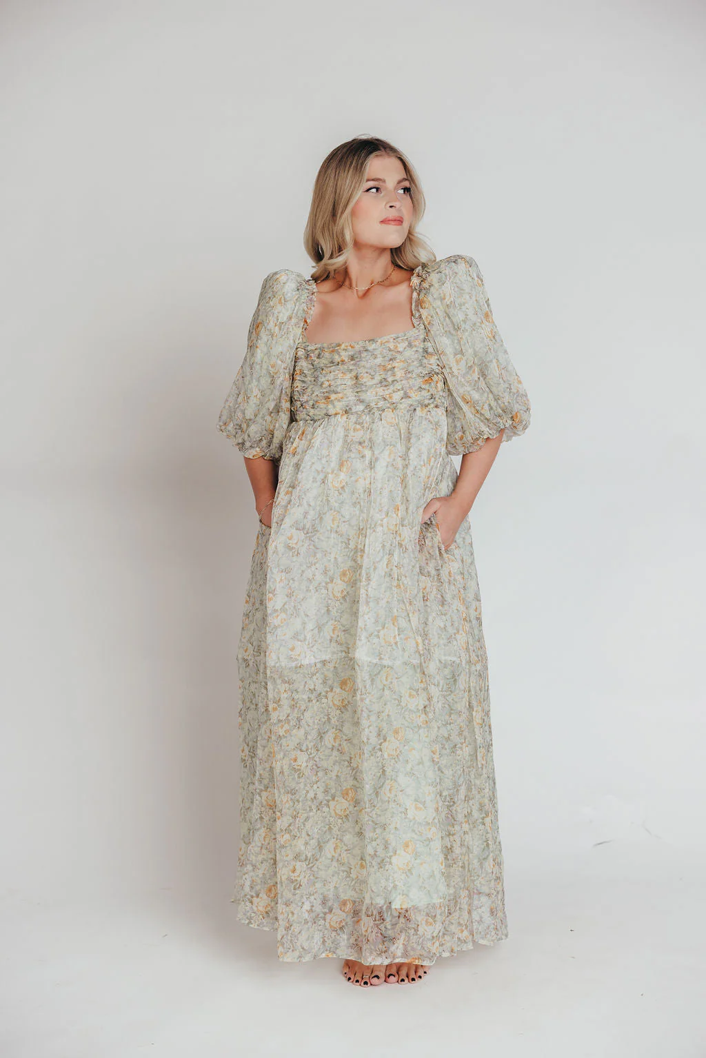 Eliza | Elegant Maxi-Dress for Babyshower or Photoshoot - Image 15