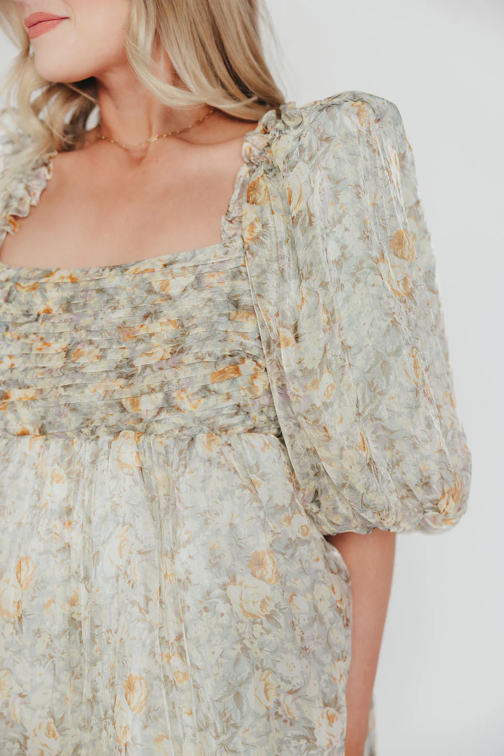 Eliza | Elegant Maxi-Dress for Babyshower or Photoshoot - Image 19