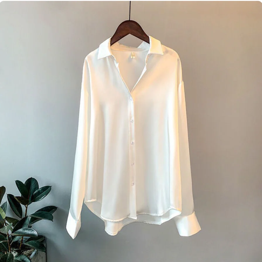 Elly | Satin Blouse Chic - Image 4
