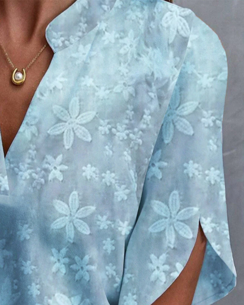 Ema | Women's blouse with floral print - Image 4