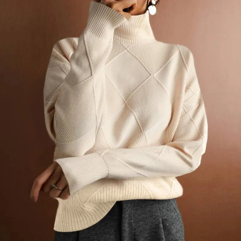 Women's Turtleneck – Oversized Fit – Ribbed Hem – Textured Design – Comfortably Warm - Image 4