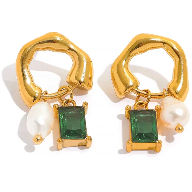 Esmeralda | Geometric Emerald Earrings with Pearl Detail - Image 7