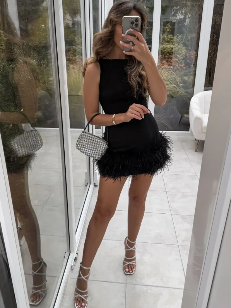Feather | Mini dress with feather trim - Image 4