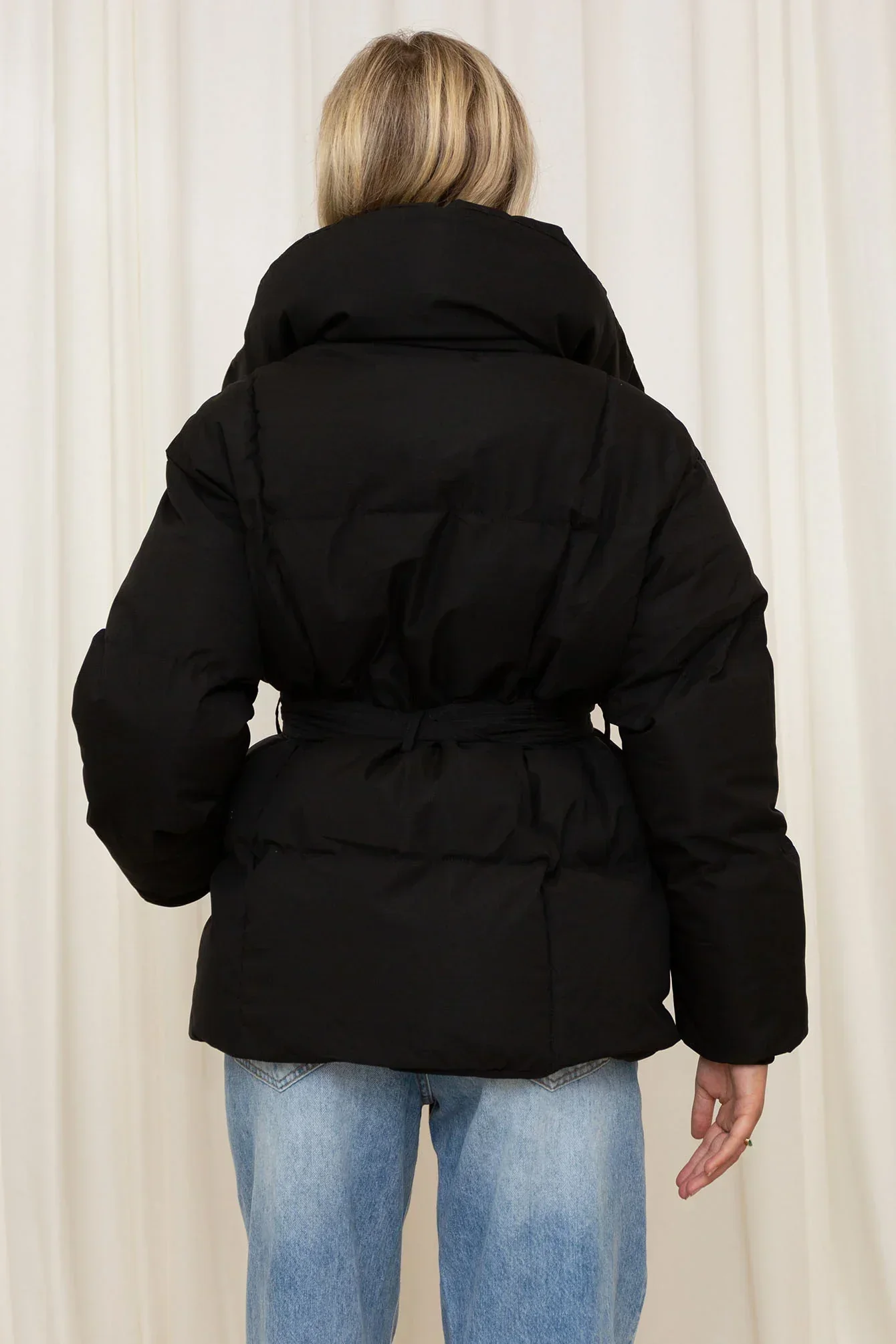 Women's Puffer Jacket - Quilted - Oversized Fit - With Waist Belt - High Collar - Image 8