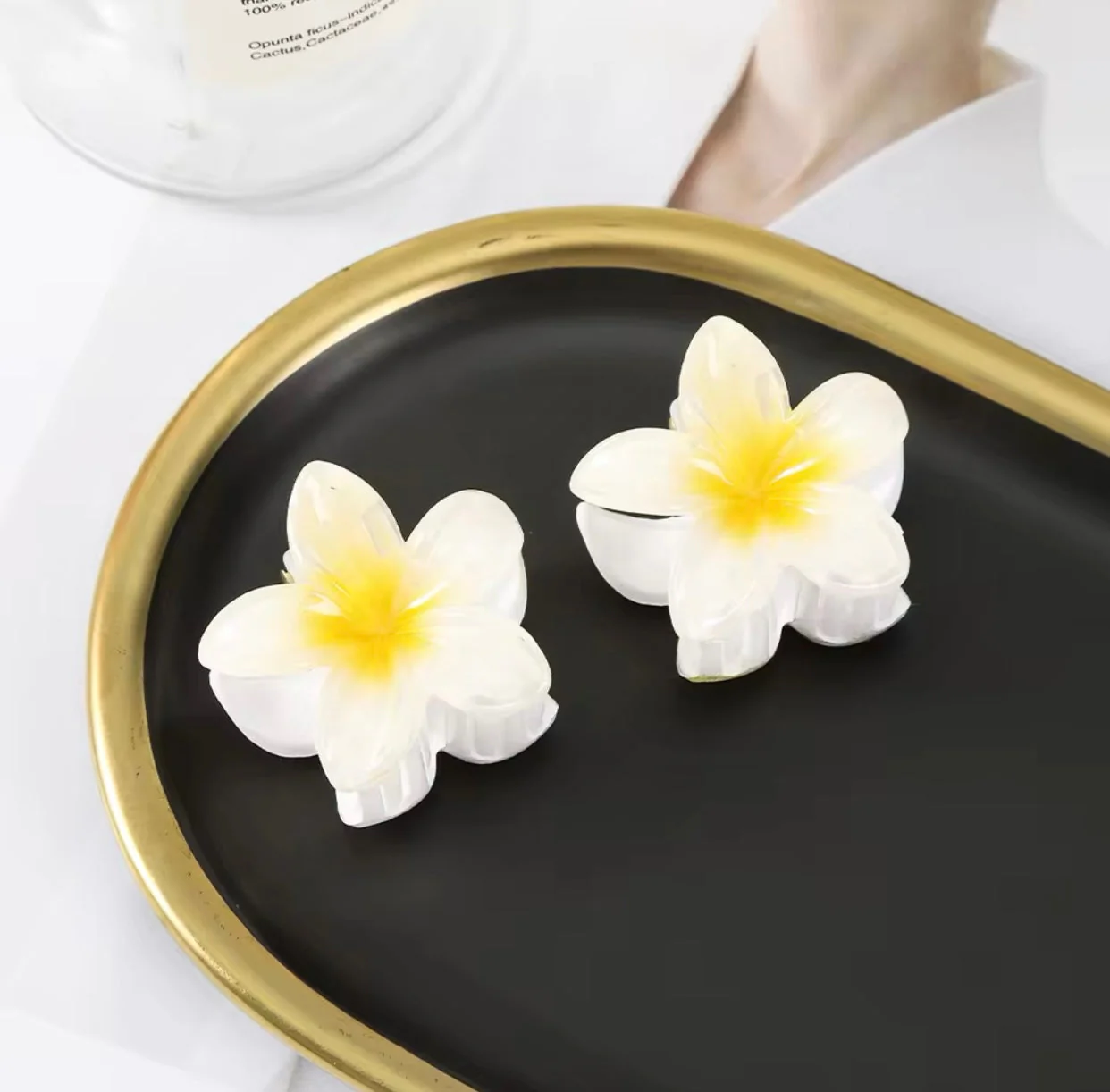 Ladies Hair Clip – Floral Design – Sturdy Closure – Fashionable Hair Accessory - Image 13