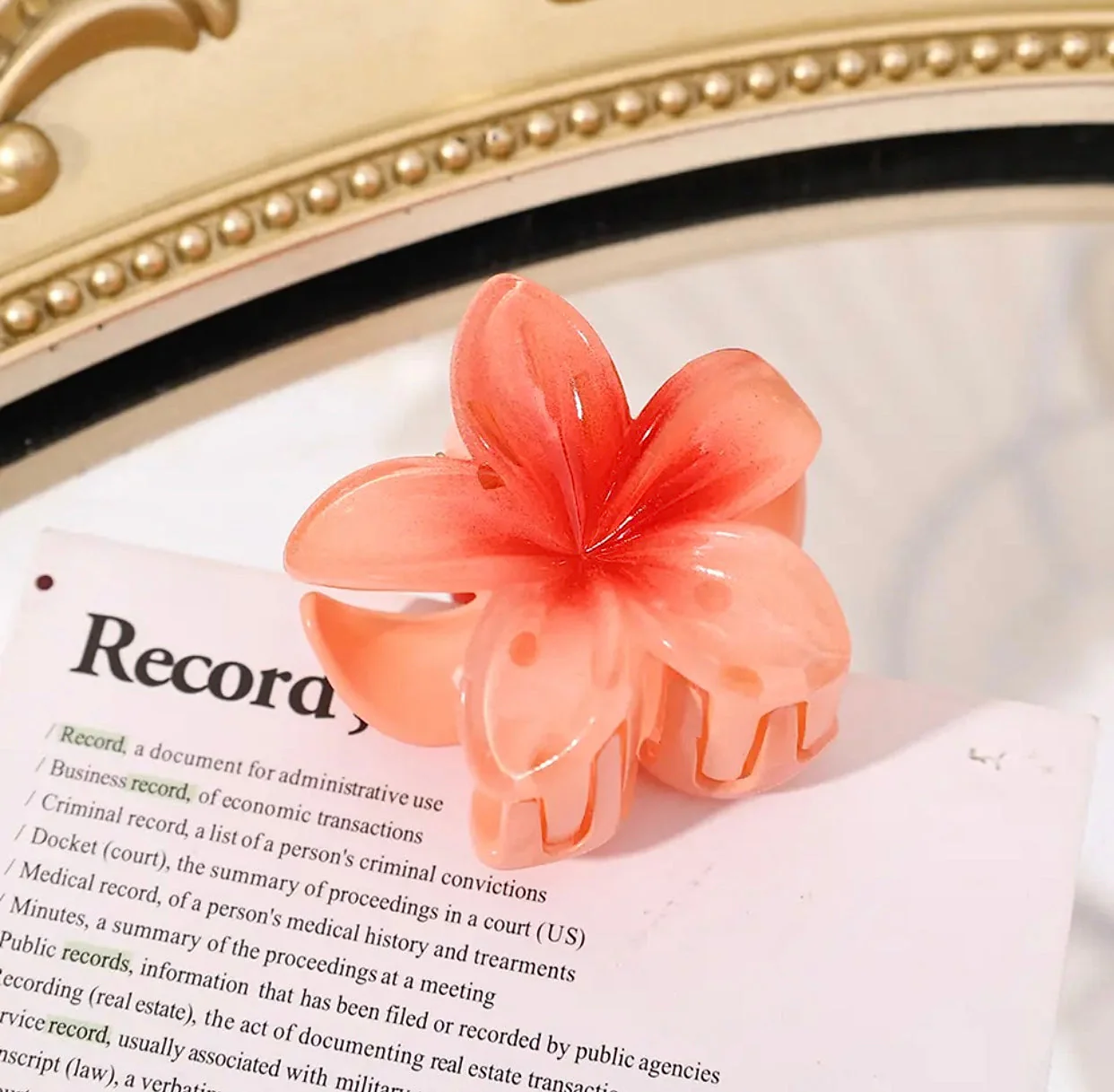 Ladies Hair Clip – Floral Design – Sturdy Closure – Fashionable Hair Accessory - Image 3