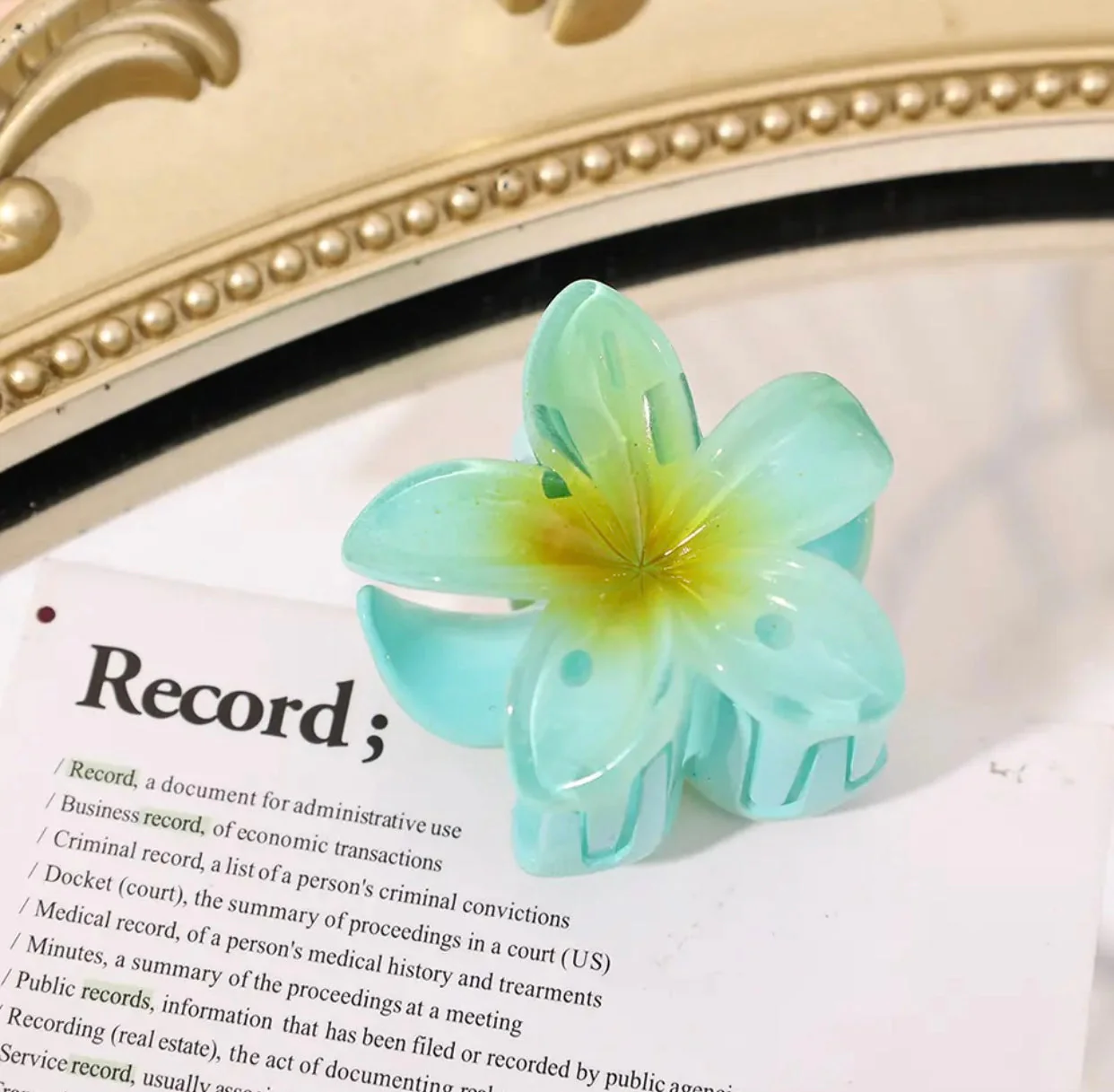Ladies Hair Clip – Floral Design – Sturdy Closure – Fashionable Hair Accessory - Image 5