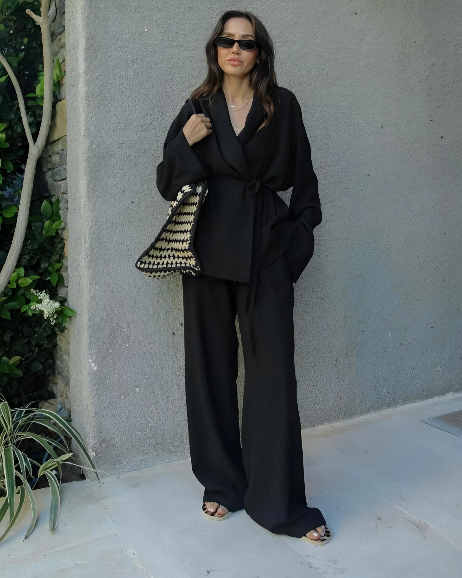 Women's Kimono Jacket – Lightweight Fabric – Wide Sleeves – Waist Belt – Loose-Fitting Model - Image 4