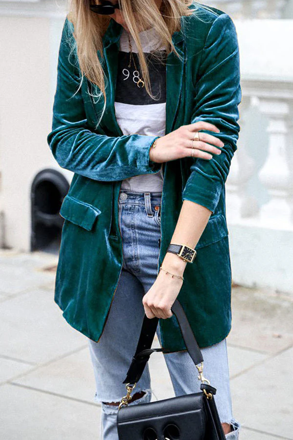 Velvet blazer - stylish long women's coat for casual and elegant looks - Image 10