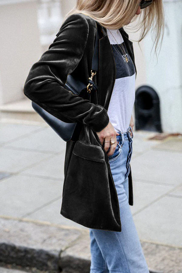 Velvet blazer - stylish long women's coat for casual and elegant looks - Image 8