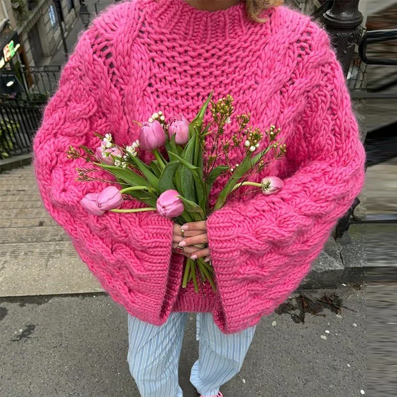 Knitted oversized sweater for women - Image 7