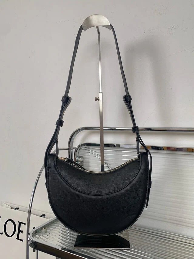 Half moon shoulder bag women - elegant and practical leather - Image 3
