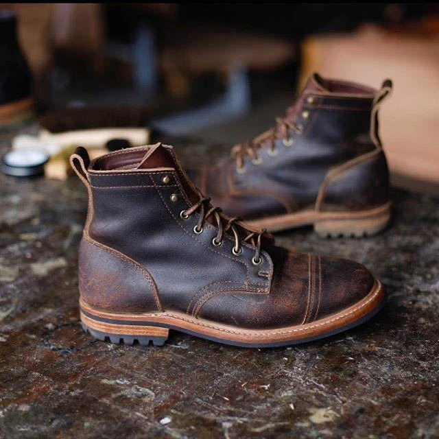 Men's ankle boots – Leather upper – Lace-up – Captoe – Rubber tread sole - Image 4