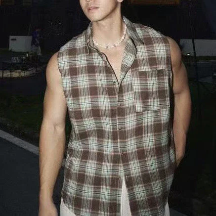 Men's Sleeveless Shirt – Loose Fit – Breathable – Checked – Button Closure - Image 2