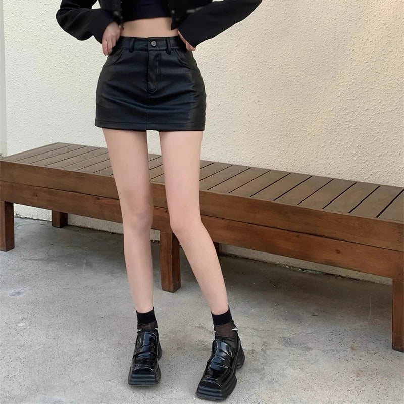 High waist faux leather mini skirt - Image 5