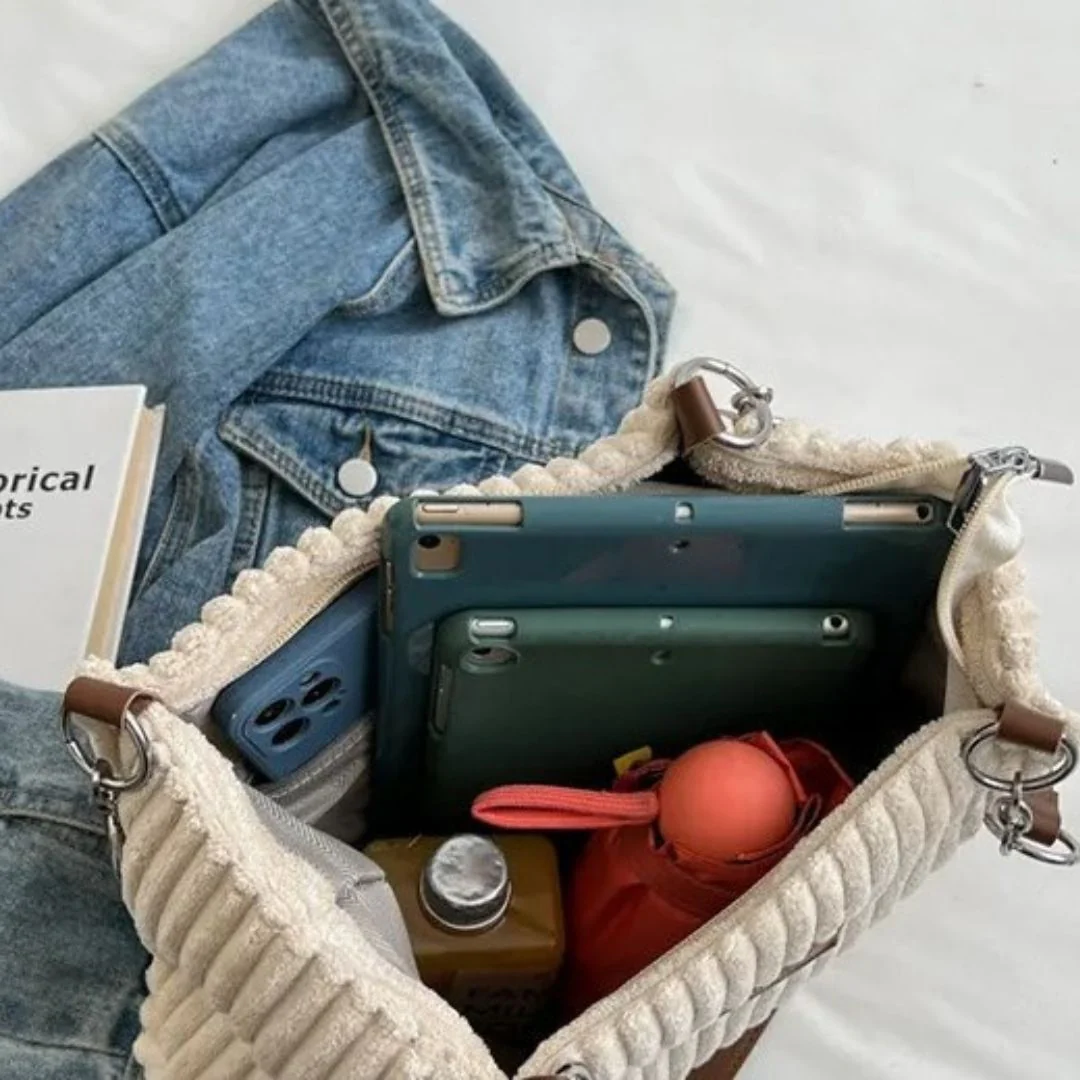 Joya | Stylish Shoulder Bag for Daily Use - Image 4
