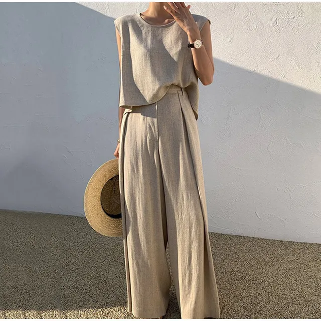 Julia | Airy Two-Piece Set - Image 9