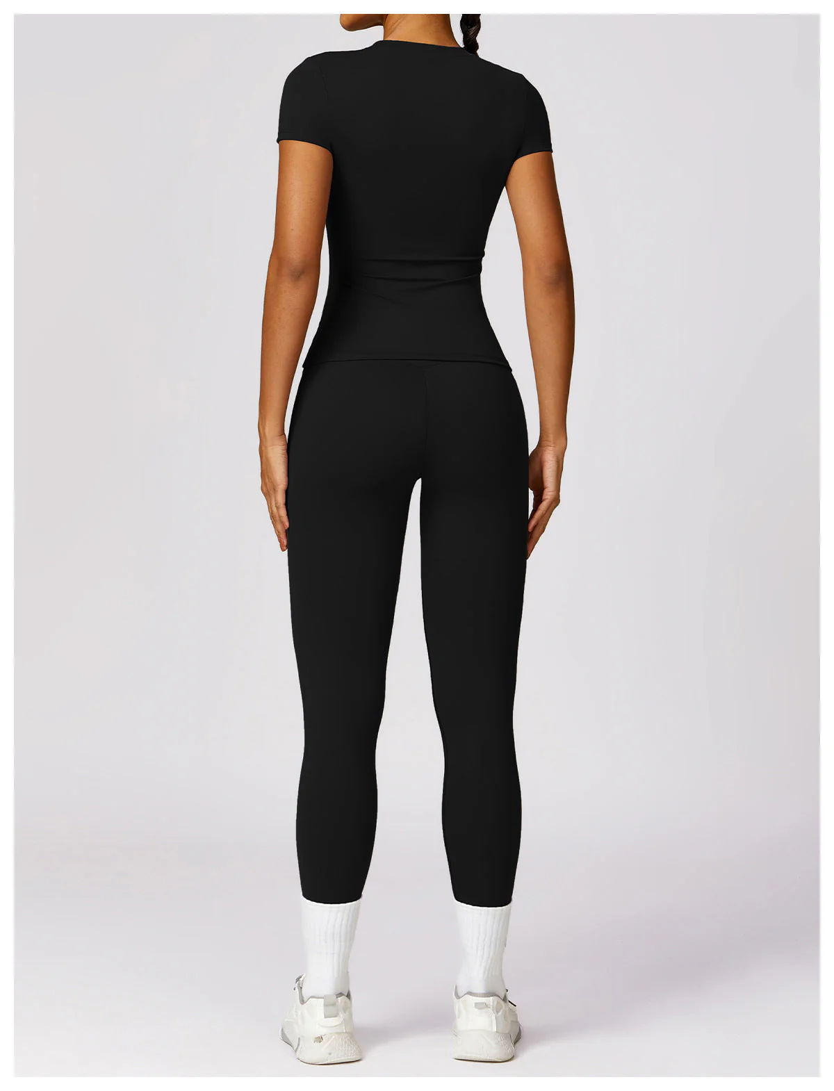 Kate | 2-Piece Shaping Gym Set with Short Sleeves - Image 14
