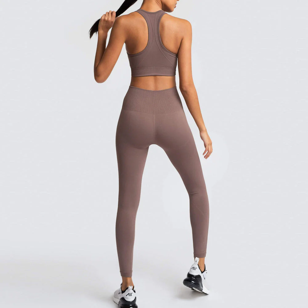 Kate | Sleeveless Gym Set for Lifting and Shaping Effects - Image 4