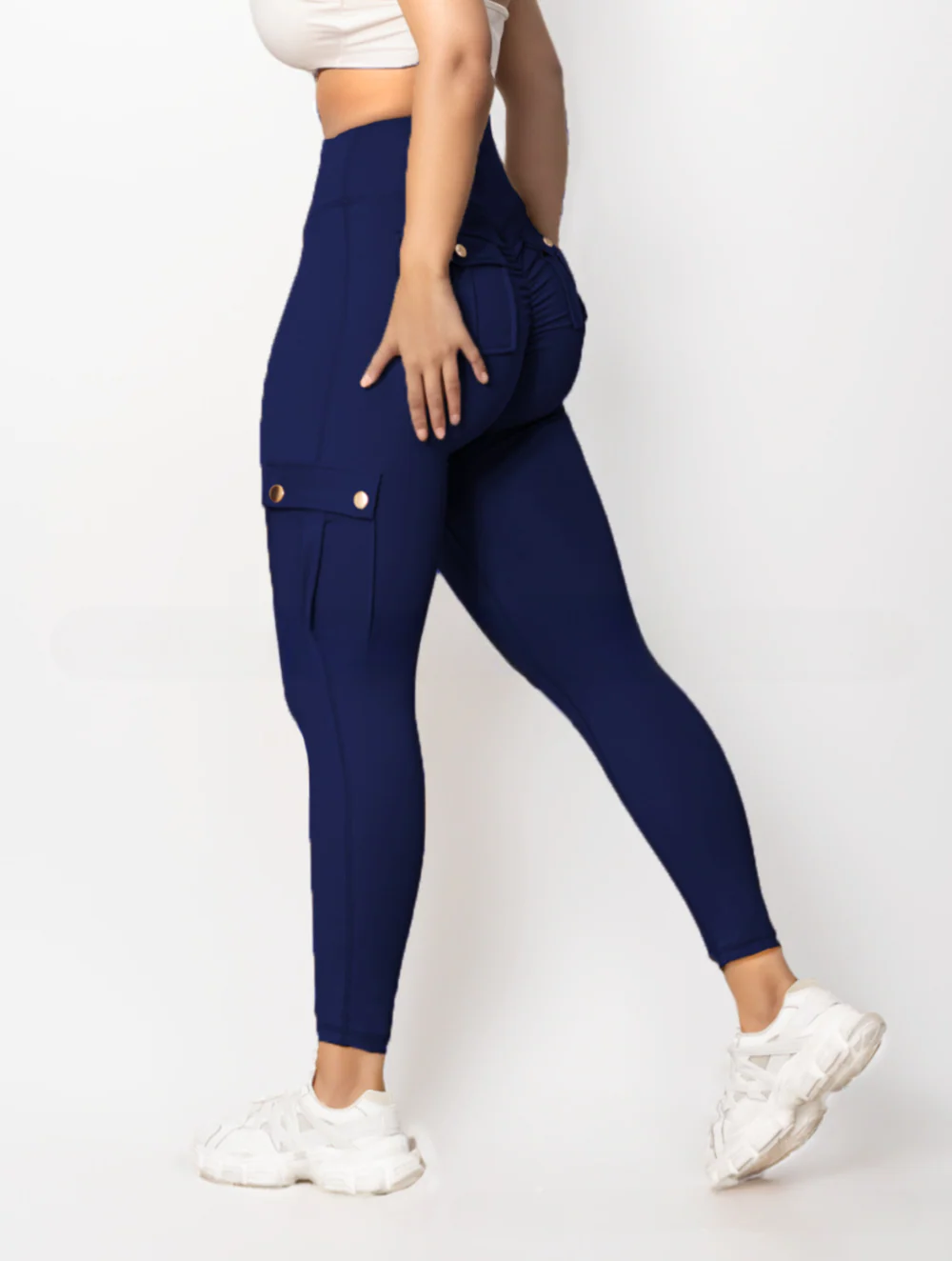 Kate | Shaping Leggings with Pockets - Image 13