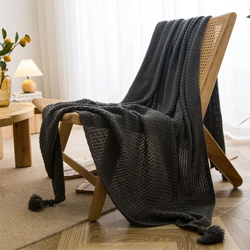 Knit Throw Blanket With Tasseled Edges In Bamboo Cotton - Image 4
