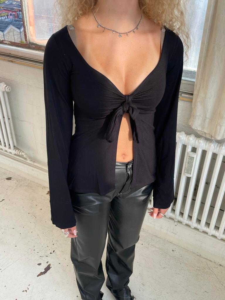 Isla – Black Blouse with Flared Sleeves - Image 7