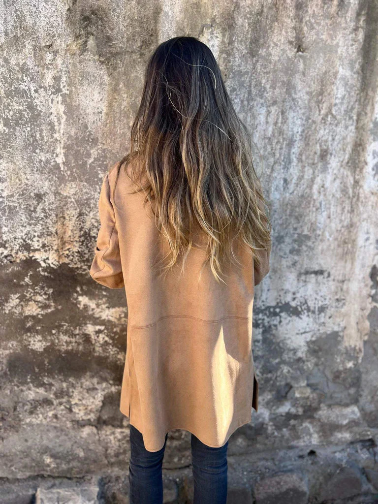 Long suede blazer for women - tailored camel-colored coat with buttons and pockets - Image 5