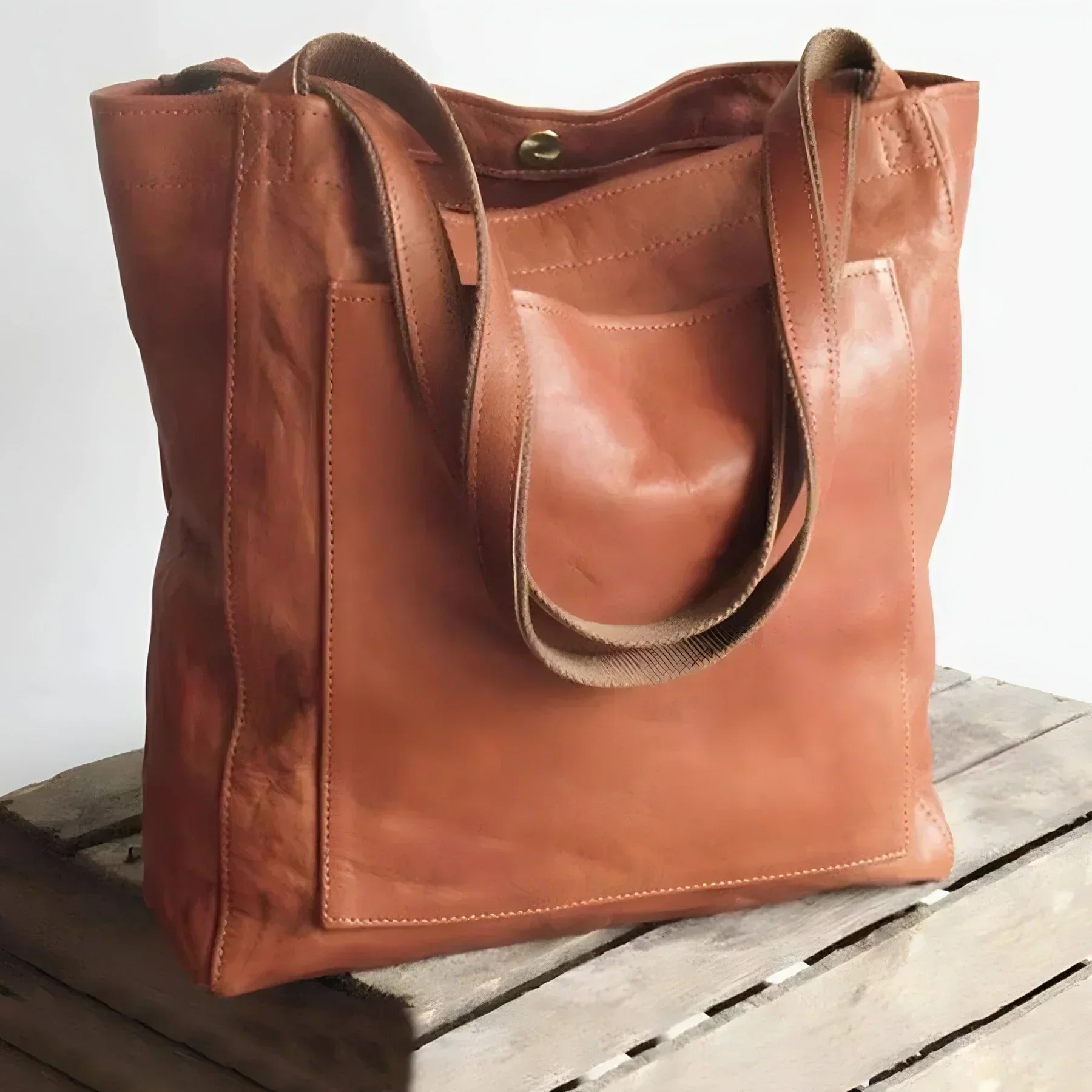 Leather tote bag - spacious women's handbag for daily use - Image 4